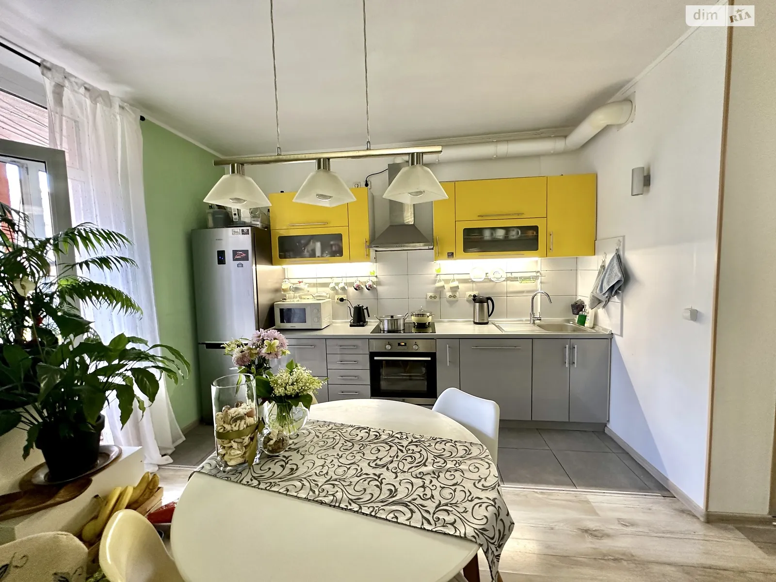 Продается 2-комнатная квартира 61.8 кв. м в Киеве, ул. Регенераторная, 4 - фото 1