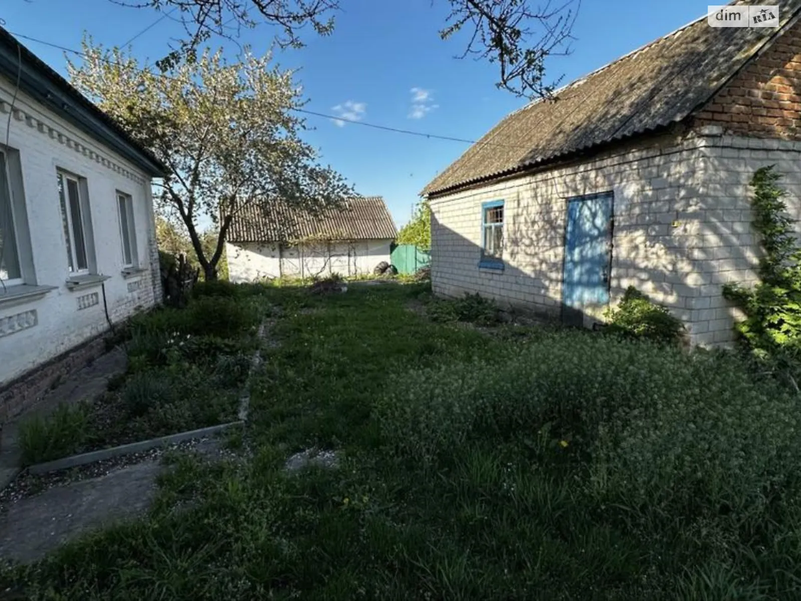 Продается одноэтажный дом 90 кв. м с бассейном, цена: 41000 $ - фото 1