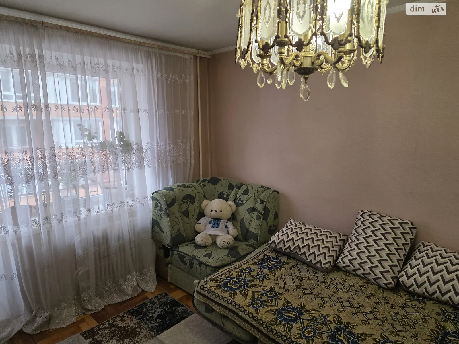 1-комнатная квартира 38 кв. м в Тернополе, бул. Кулиша Пантелеймона, 1 - фото 1