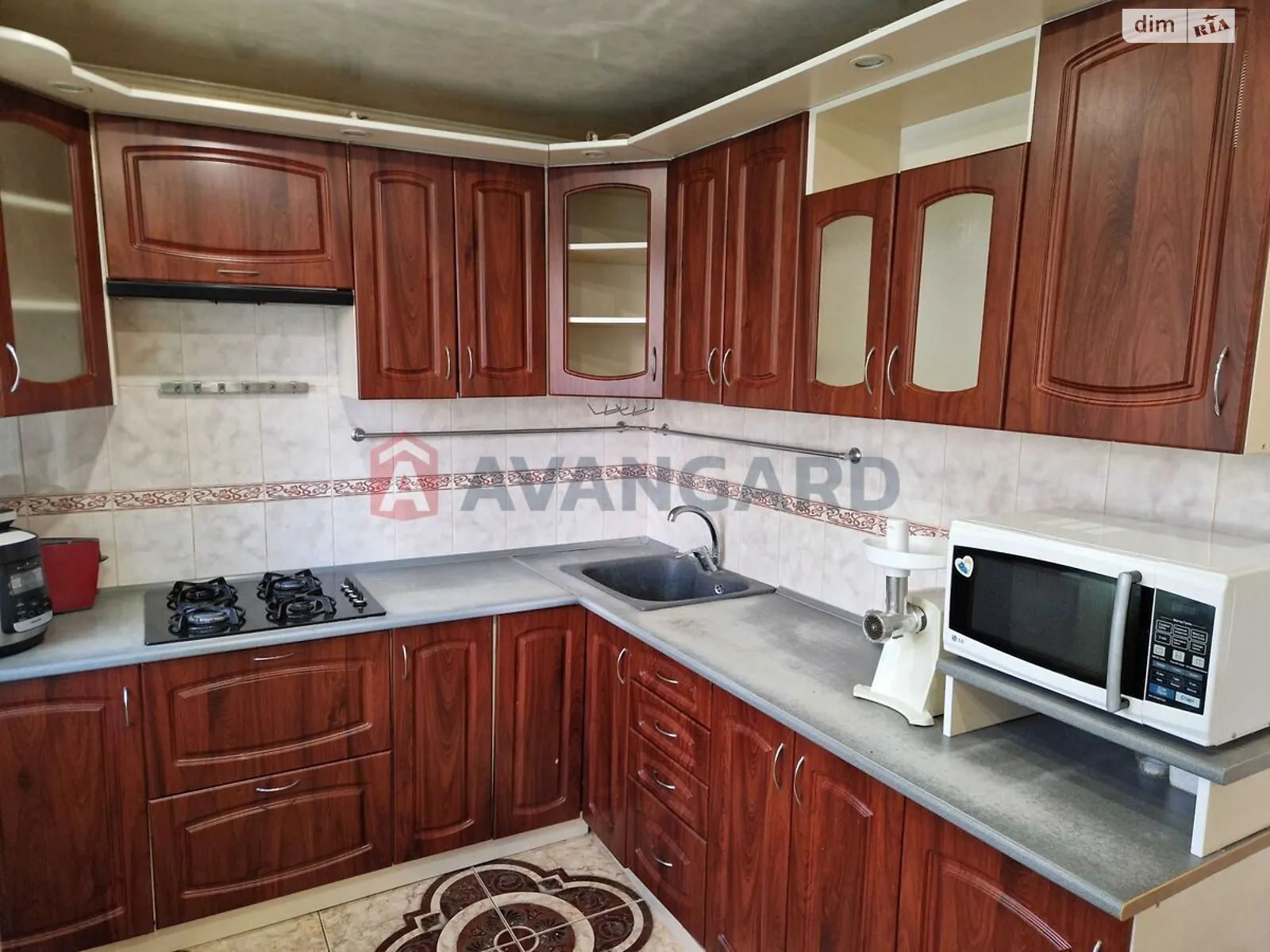 3-кімнатна квартира 70 кв. м у Запоріжжі, цена: 37000 $ - фото 1