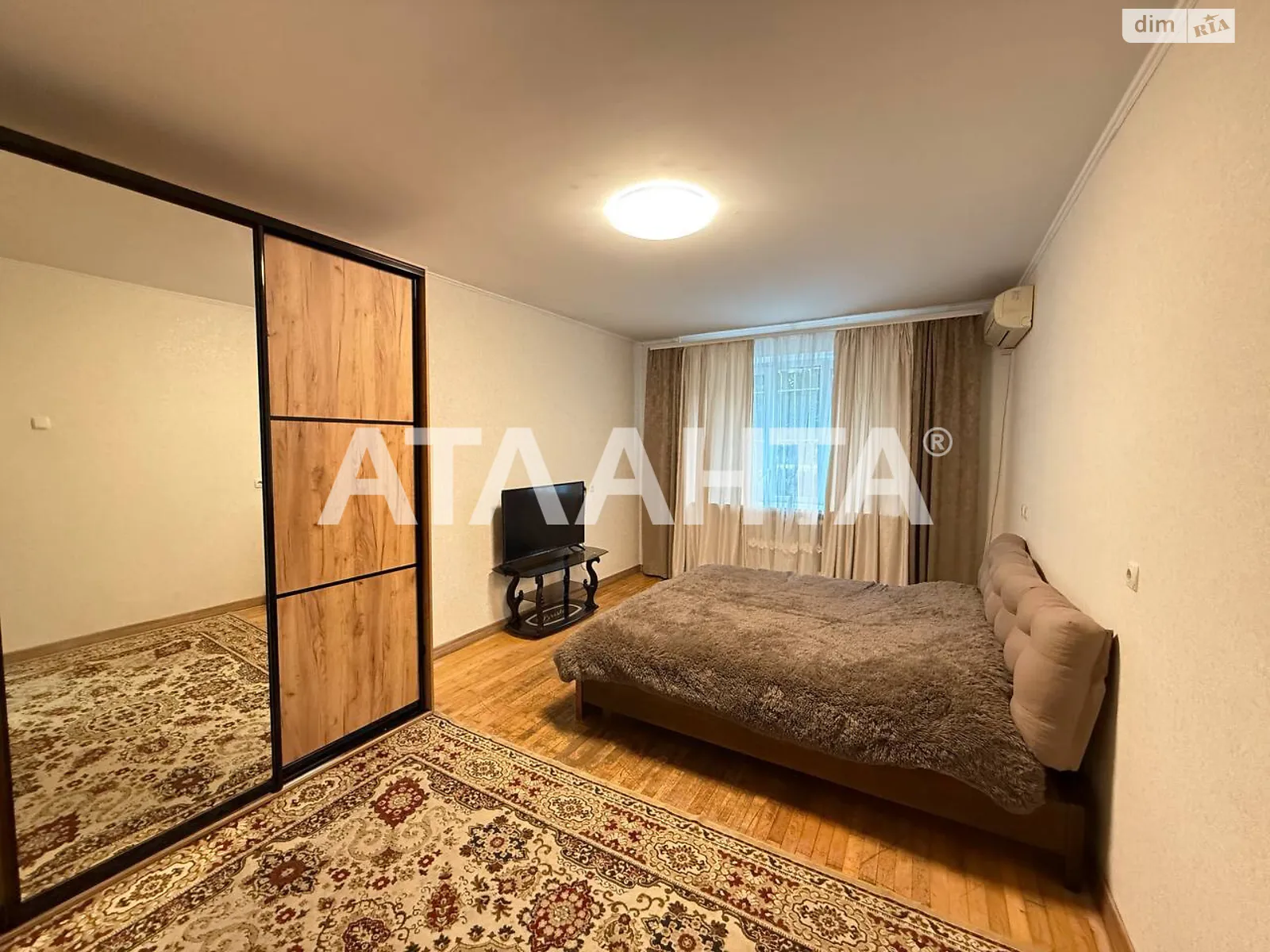 Продается 3-комнатная квартира 71 кв. м в Одессе, ул. Ивана и Юрия Лип - фото 1