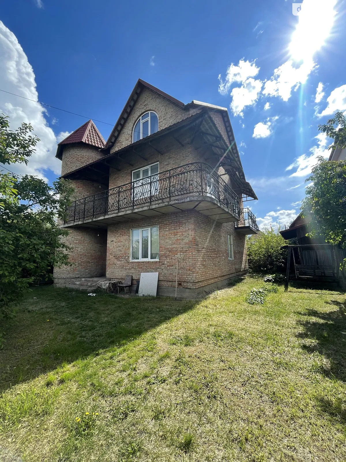 Продается дом на 3 этажа 231.9 кв. м с верандой, ул. Папулова, 17В - фото 1