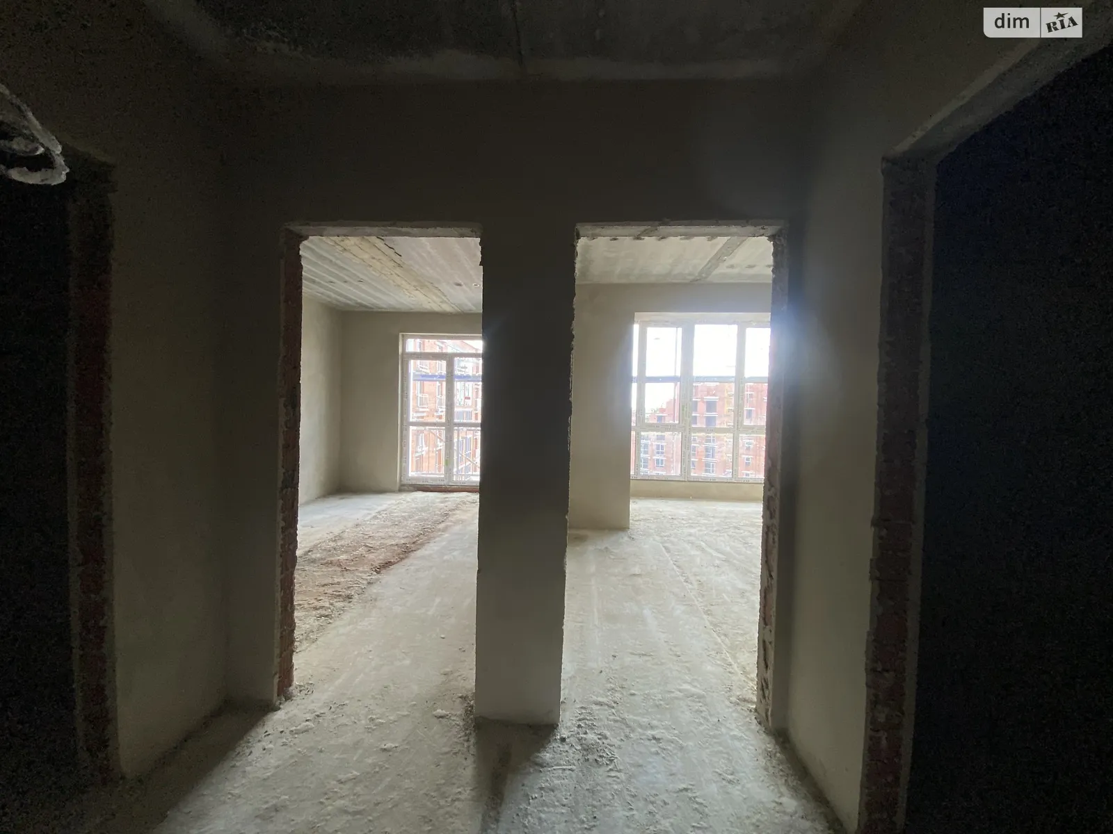 Продается 1-комнатная квартира 42.8 кв. м в Ивано-Франковске, ул. Довженко А., 31В - фото 1