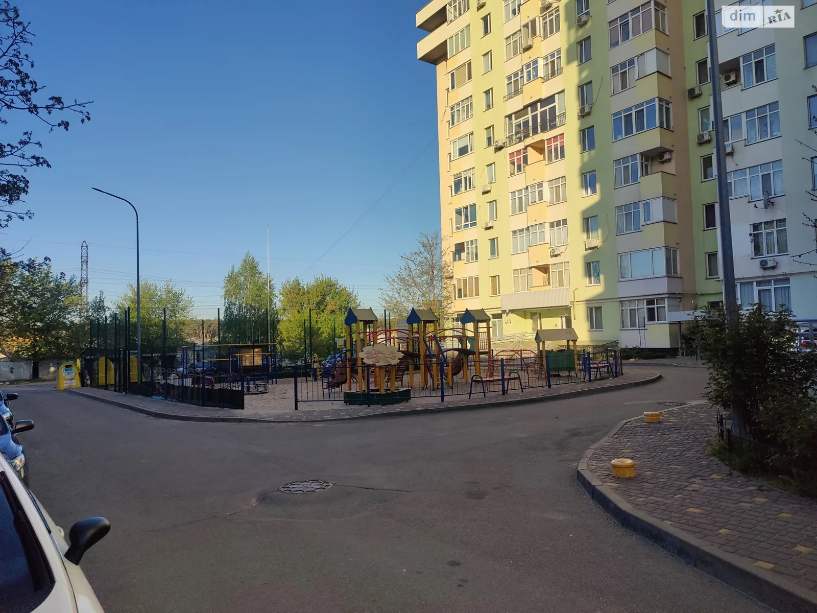 Продається 2-кімнатна квартира 57 кв. м у Вишгороді, вул. Київська, 8А - фото 1
