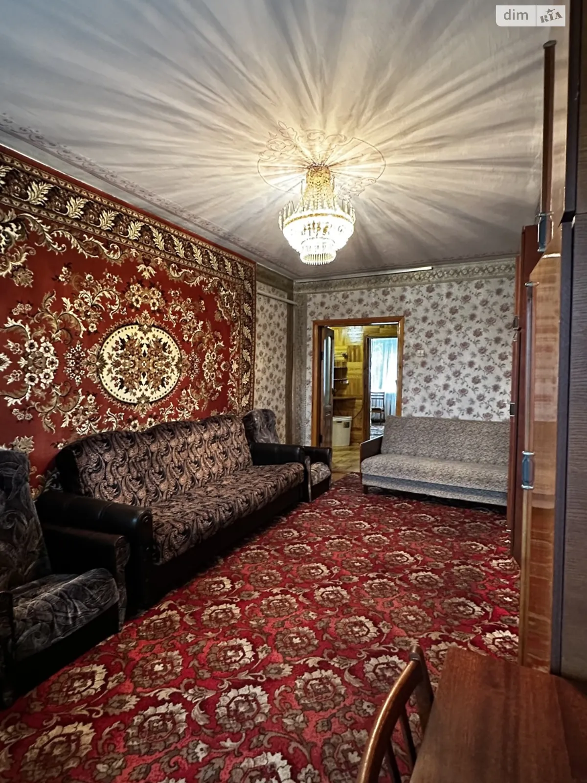 Продається 2-кімнатна квартира 56 кв. м у Гнівані, вул. Ярошинського - фото 1