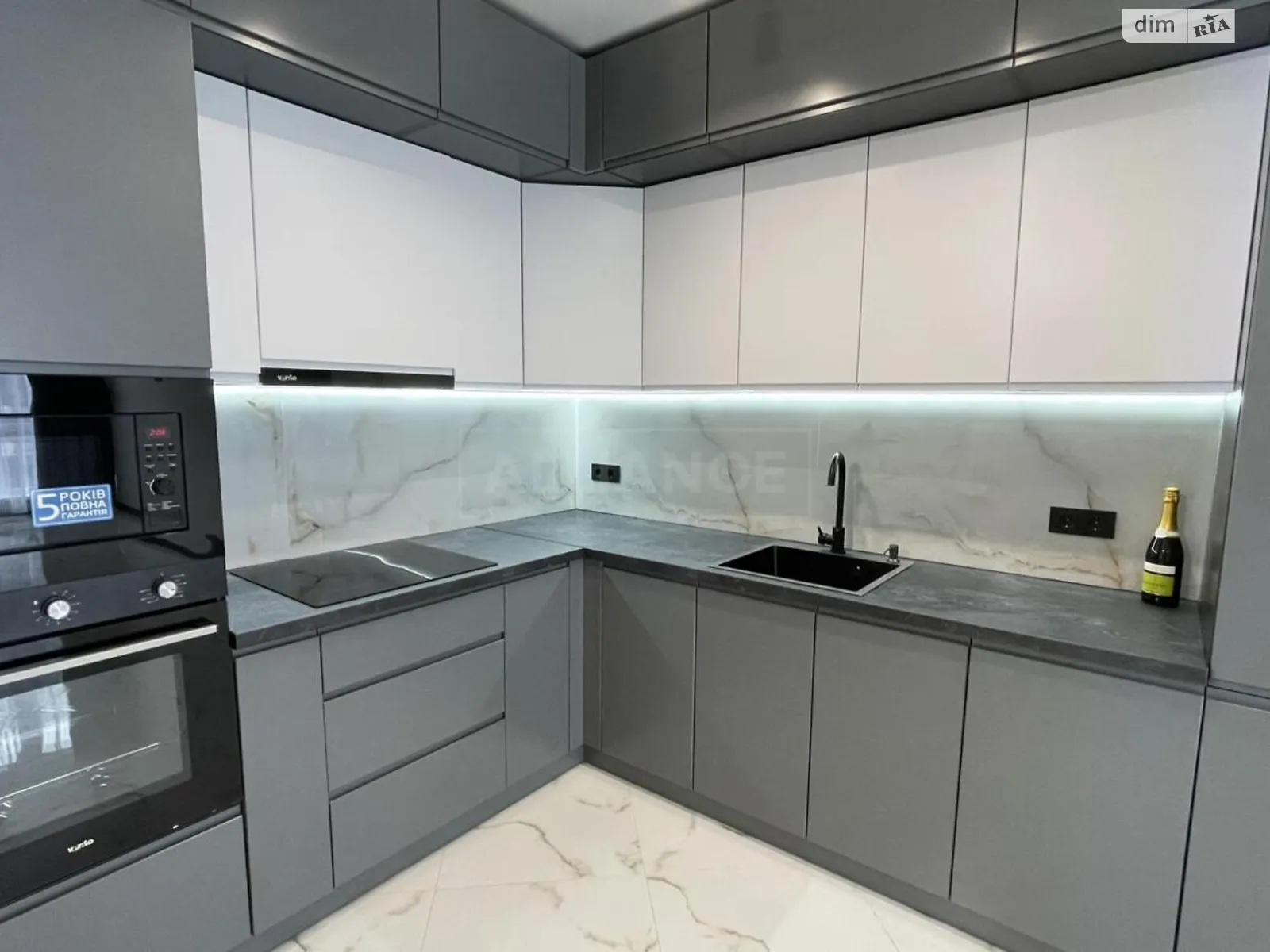 Продается 2-комнатная квартира 62 кв. м в, цена: 89500 $ - фото 1