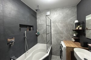 Продажа квартиры, Киевская, Буча, р‑н. Буча, Амосова улица, дом 4