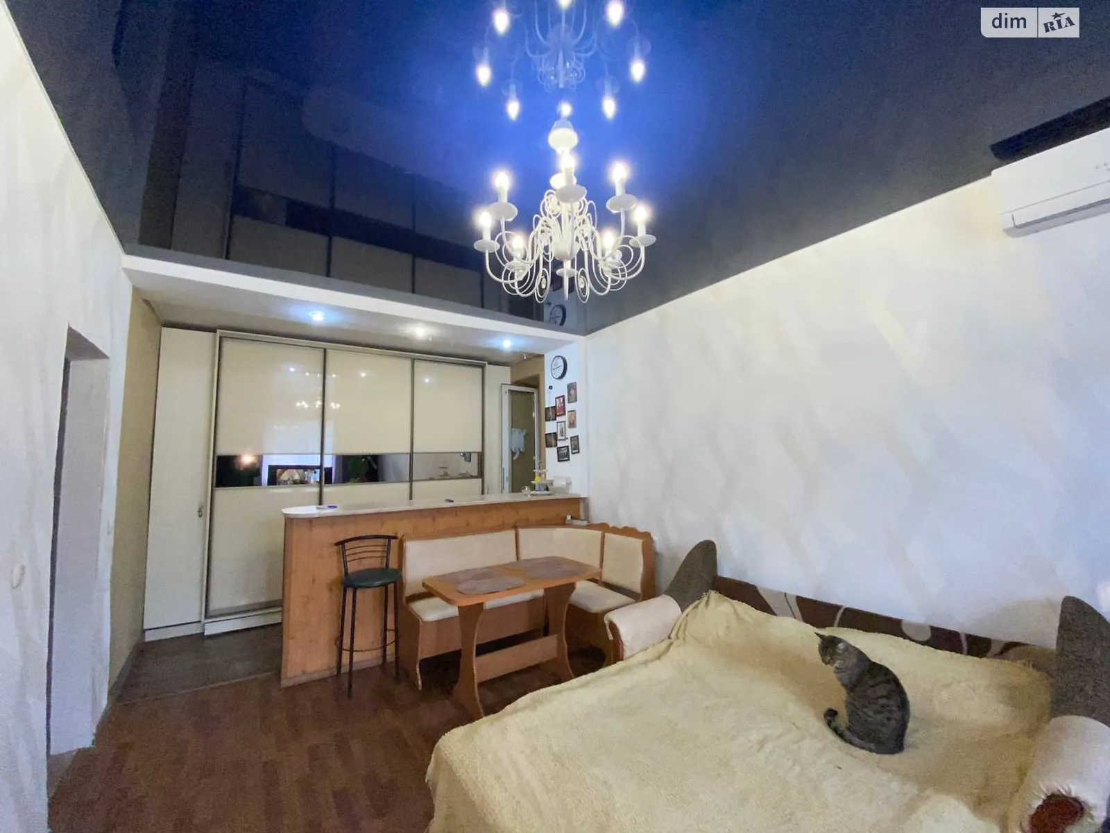 Продается дом на 2 этажа 128.5 кв. м с подвалом, цена: 131000 $ - фото 1