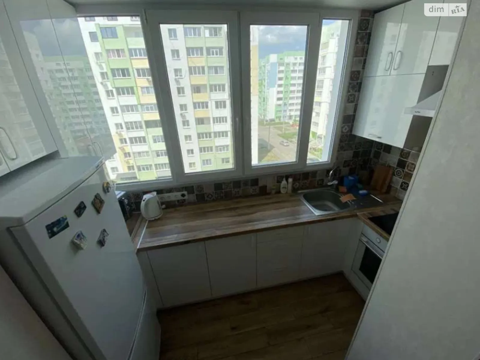 Продается 1-комнатная квартира 44 кв. м в Харькове, ул. Мира - фото 1