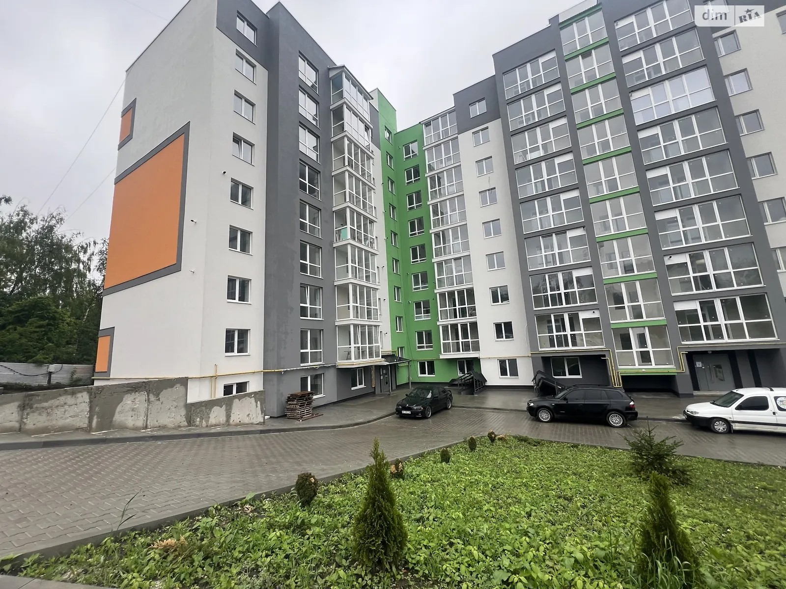 1-комнатная квартира 45 кв. м в Тернополе, ул. Черновецкая, 71 - фото 1