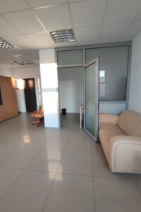 Продаж офісного приміщення, Харків, р‑н. Павлівка, ст.м. Наукова, Клочківська вулиця, буд. 111А