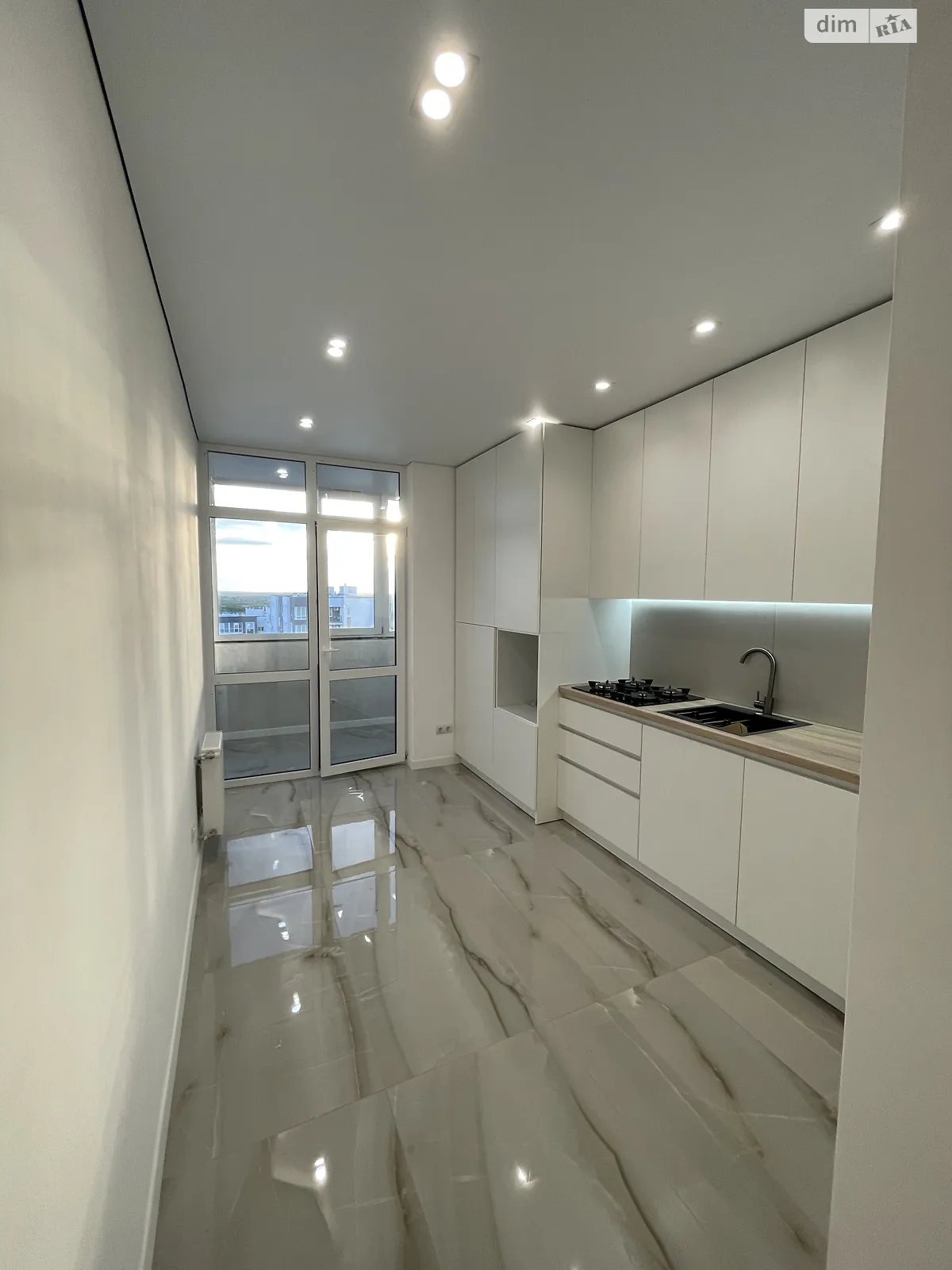 Продається 1-кімнатна квартира 41 кв. м у Львові, вул. Трускавецька - фото 1