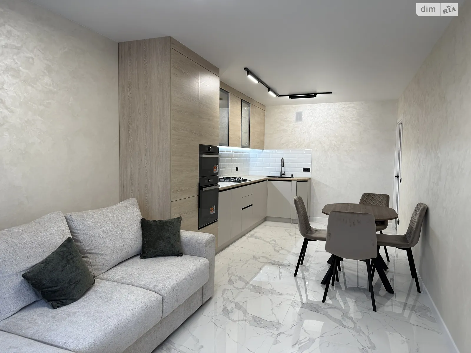 2-комнатная квартира 80 кв. м в Тернополе, цена: 86000 $ - фото 1