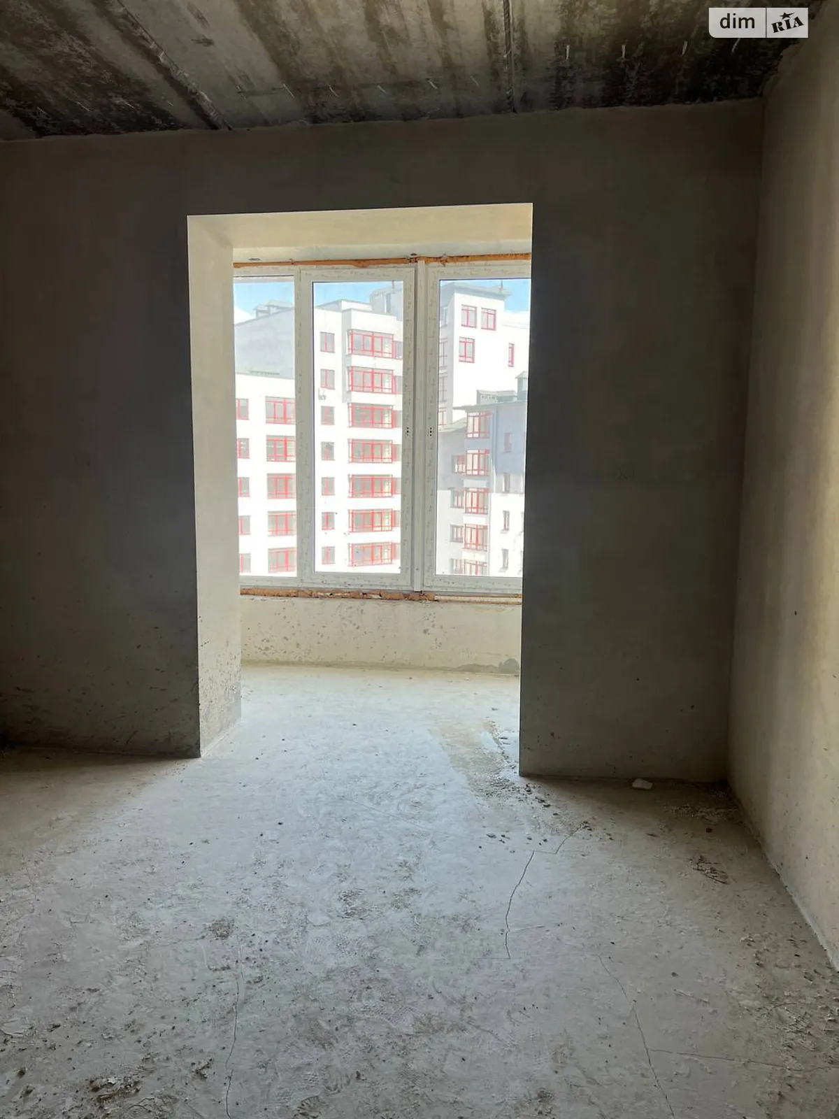Продается 2-комнатная квартира 66.5 кв. м в Ивано-Франковске, ул. Галицкая, 141Б - фото 1