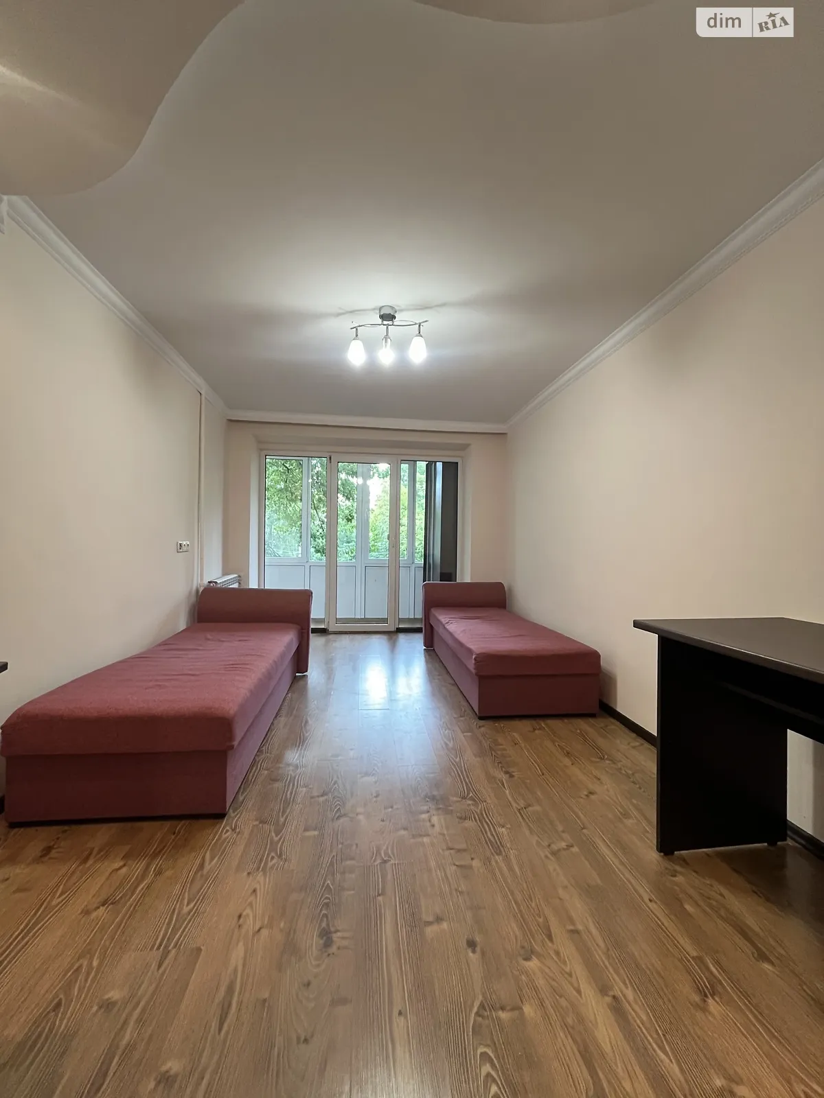 Продается 2-комнатная квартира 61 кв. м в Черновцах, ул. Южно-Окружная - фото 1