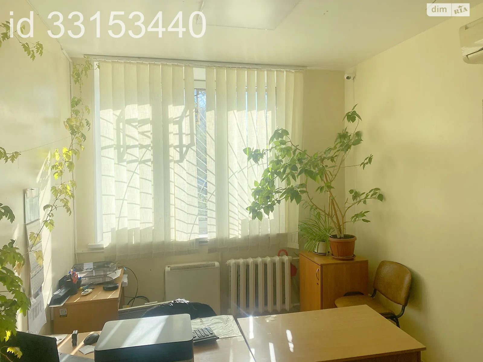 Продается офис 122.3 кв. м в бизнес-центре, цена: 102300 $ - фото 1