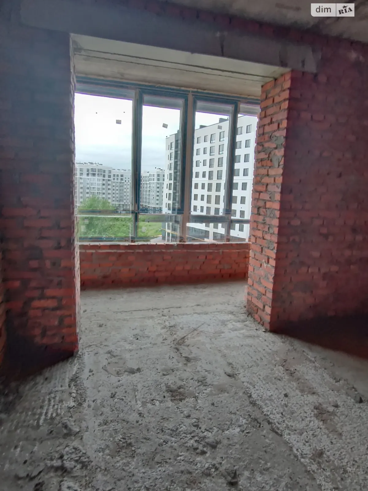Продается 1-комнатная квартира 408 кв. м в Буче, ул. Степана Рудницкого, 1 - фото 1