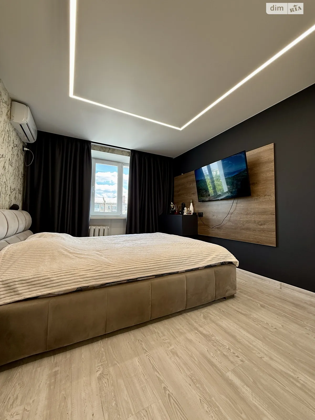 Продается 1-комнатная квартира 42 кв. м в Днепре, просп. Слобожанский, 123 - фото 1