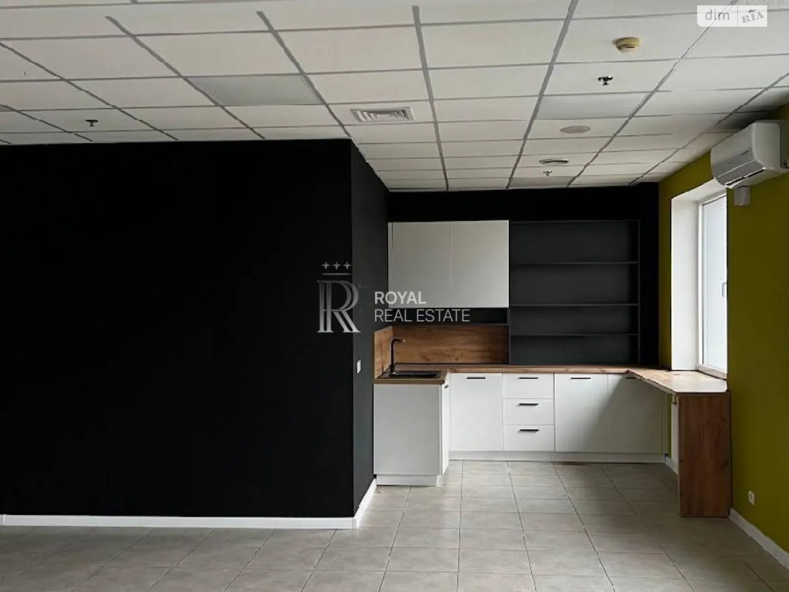Сдается в аренду офис 354 кв. м в бизнес-центре, цена: 6240 $ - фото 1
