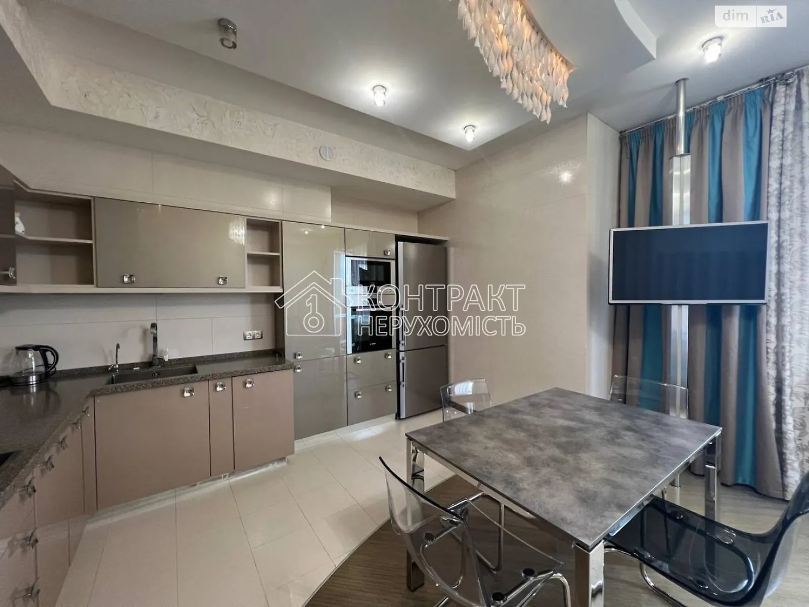 Продается 1-комнатная квартира 67.4 кв. м в Харькове, цена: 99000 $ - фото 1