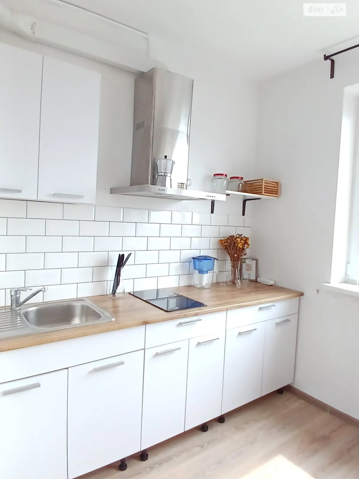 Сдается в аренду 1-комнатная квартира 38 кв. м в Харькове, ул. Энвера Ахсарова, 9 - фото 1