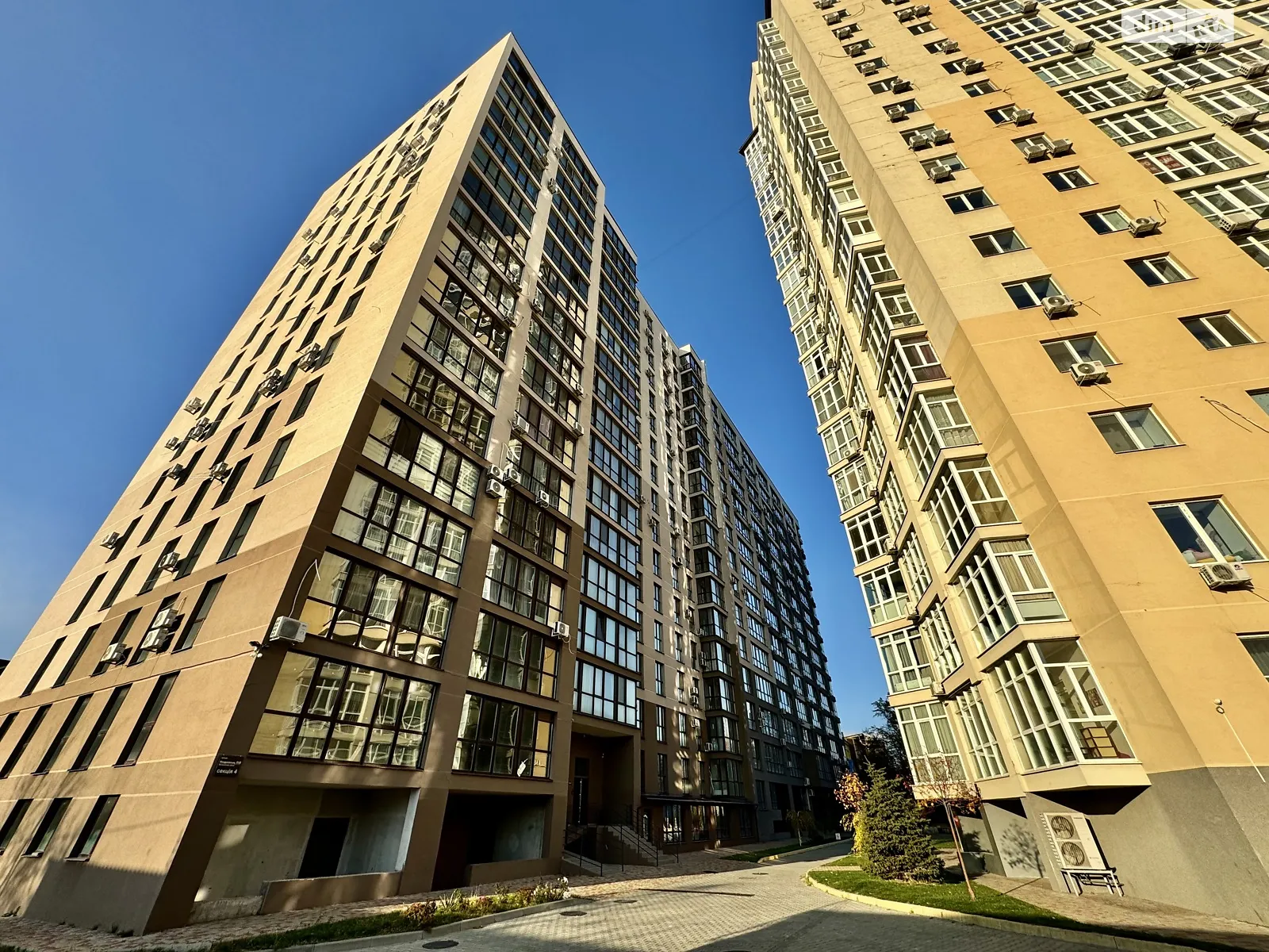 Продается 2-комнатная квартира 78 кв. м в Днепре, ул. Мандрыковская, 51М - фото 1