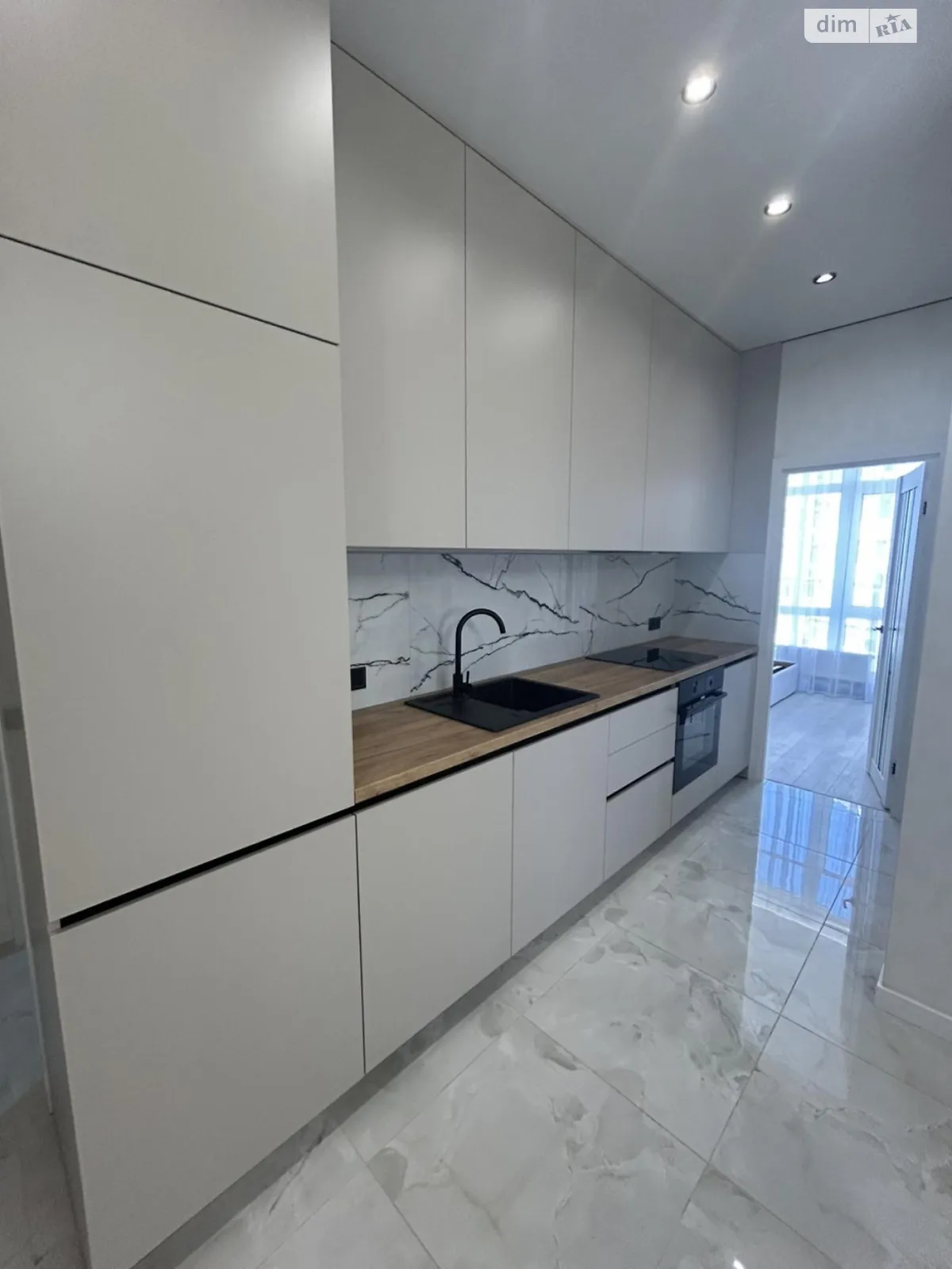 Продается 3-комнатная квартира 53 кв. м в Одессе, ул. Краснова, 3 корпус 60 - фото 1