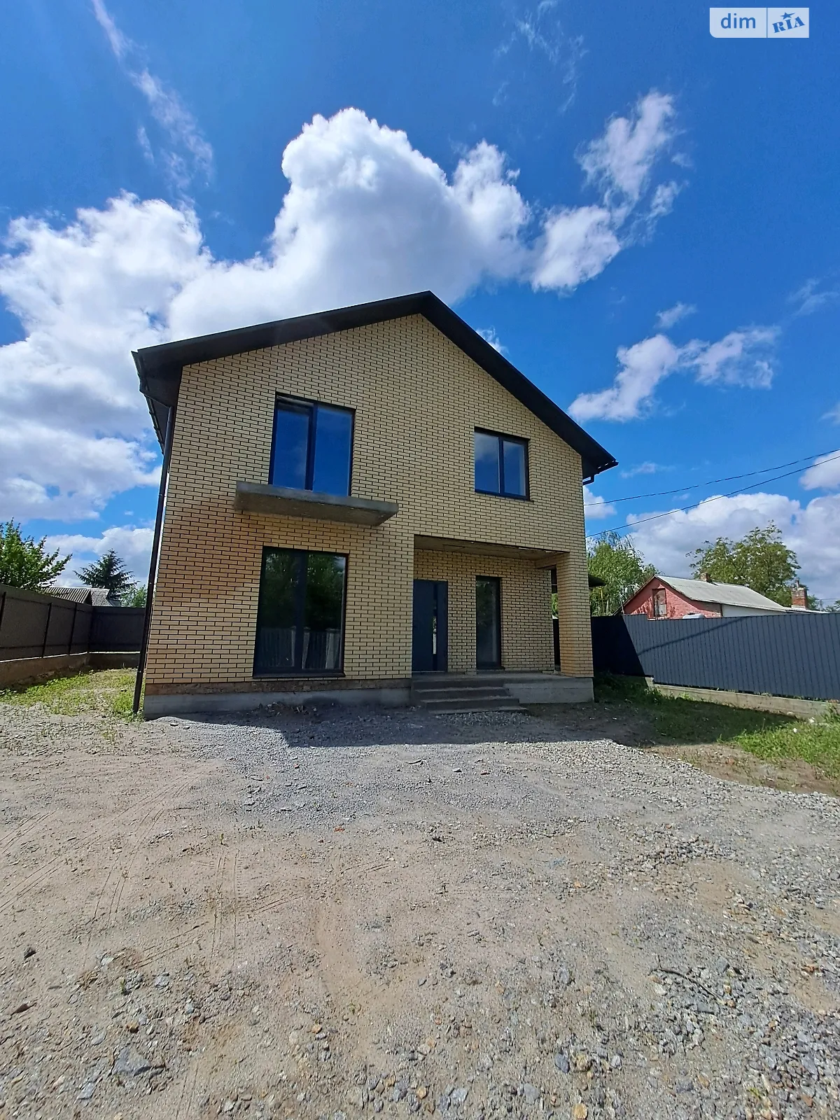 Продается дом на 2 этажа 128 кв. м с мансардой, цена: 115000 $ - фото 1
