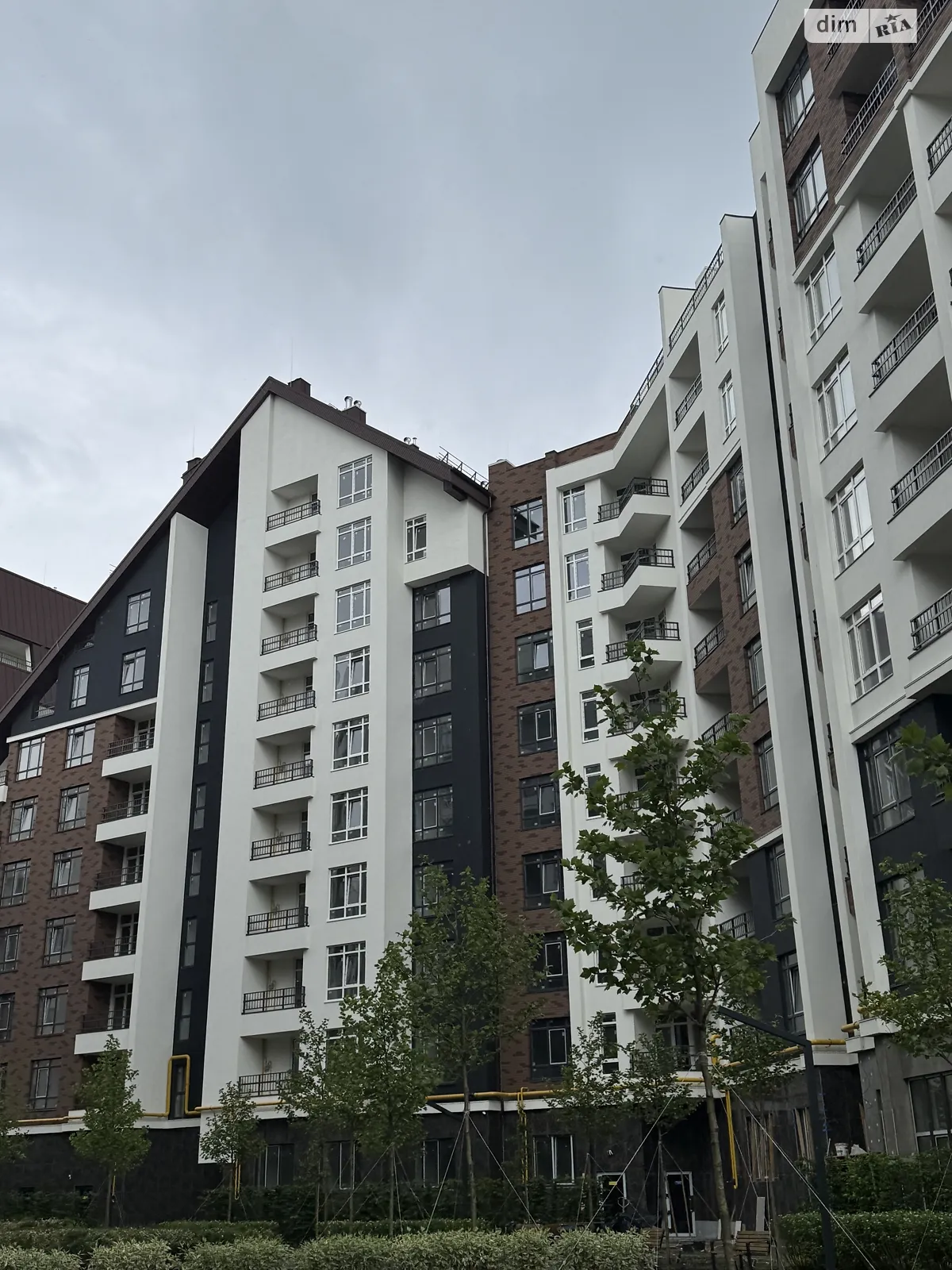 Продается 1-комнатная квартира 39 кв. м в Ирпене, ул. Ольги Кобылянской(Достоевского), 1В/25 - фото 1