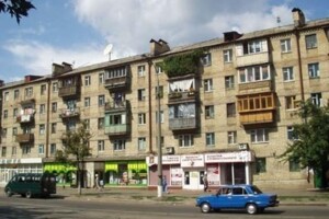 Продажа квартиры, Киев, р‑н. Старая Дарница, ст.м. Черниговская, Пражская улица, дом 31