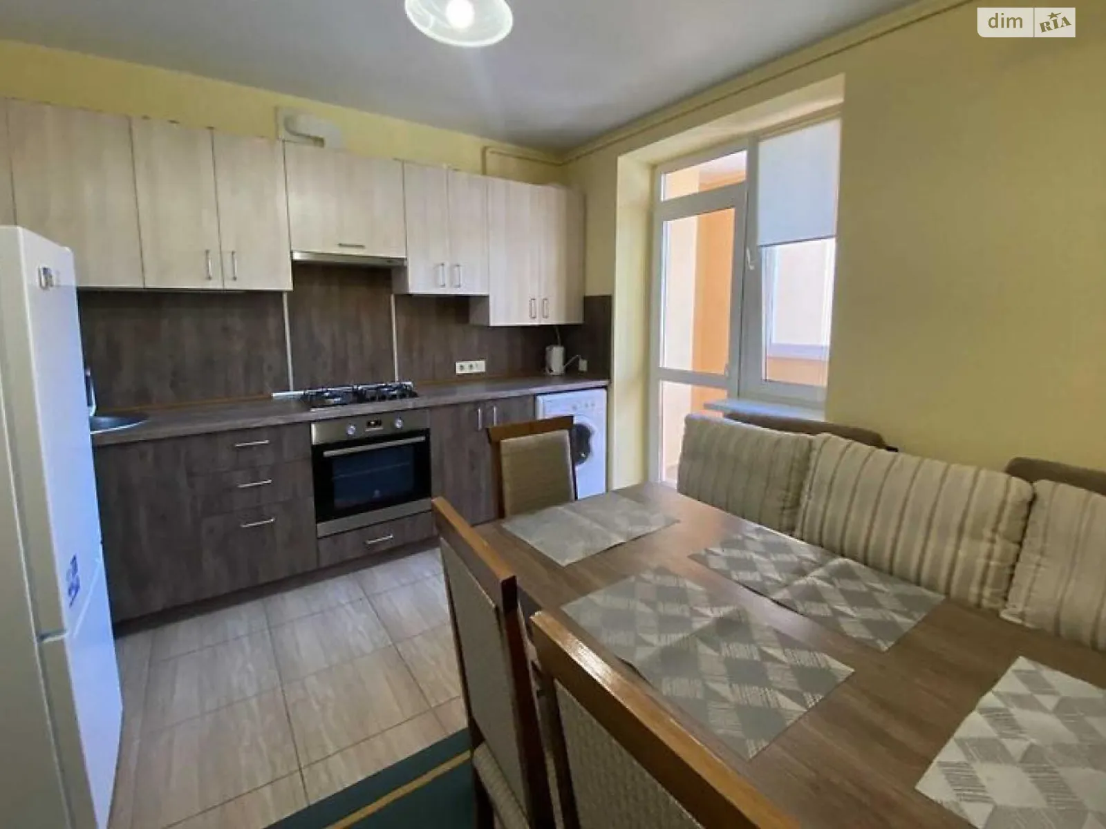 Продається 1-кімнатна квартира 47.3 кв. м у Львові, вул. Рубчака Івана - фото 1