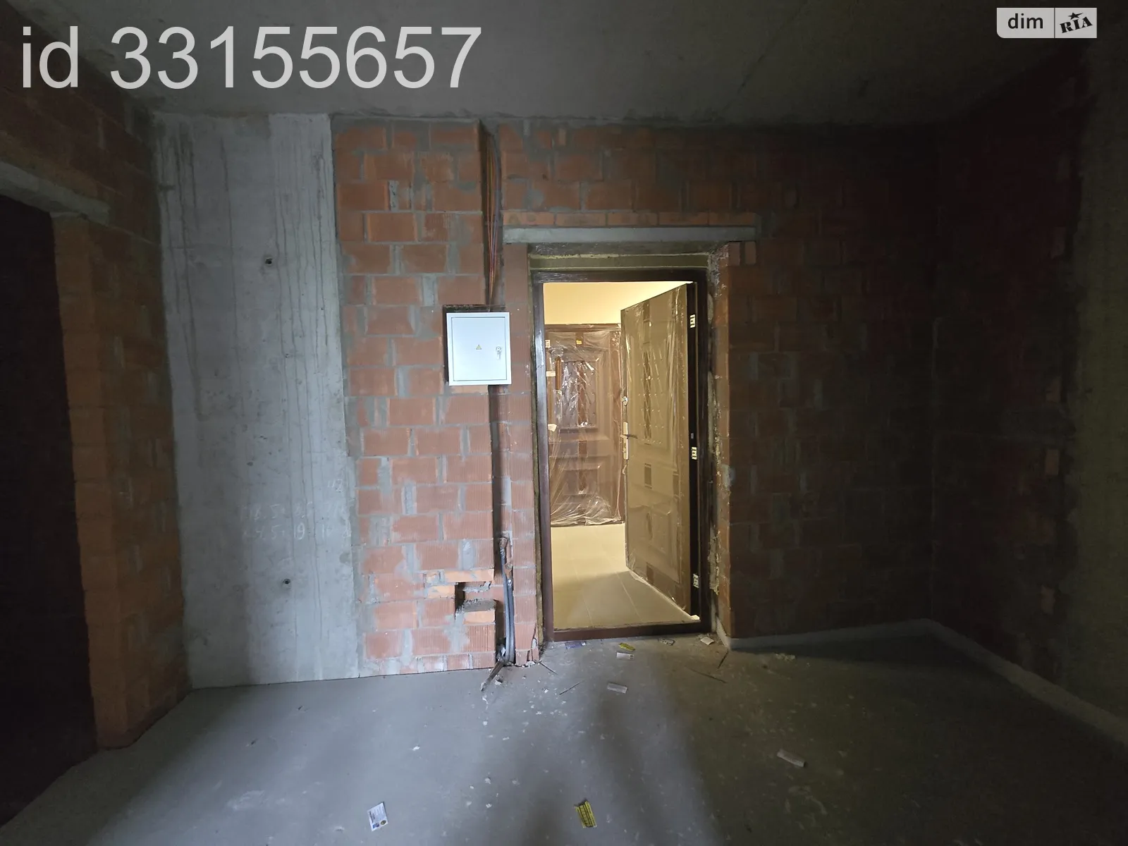 Продается 1-комнатная квартира 41 кв. м в Киеве, ул. Академика Заболотного, 148В корпус 3 - фото 1