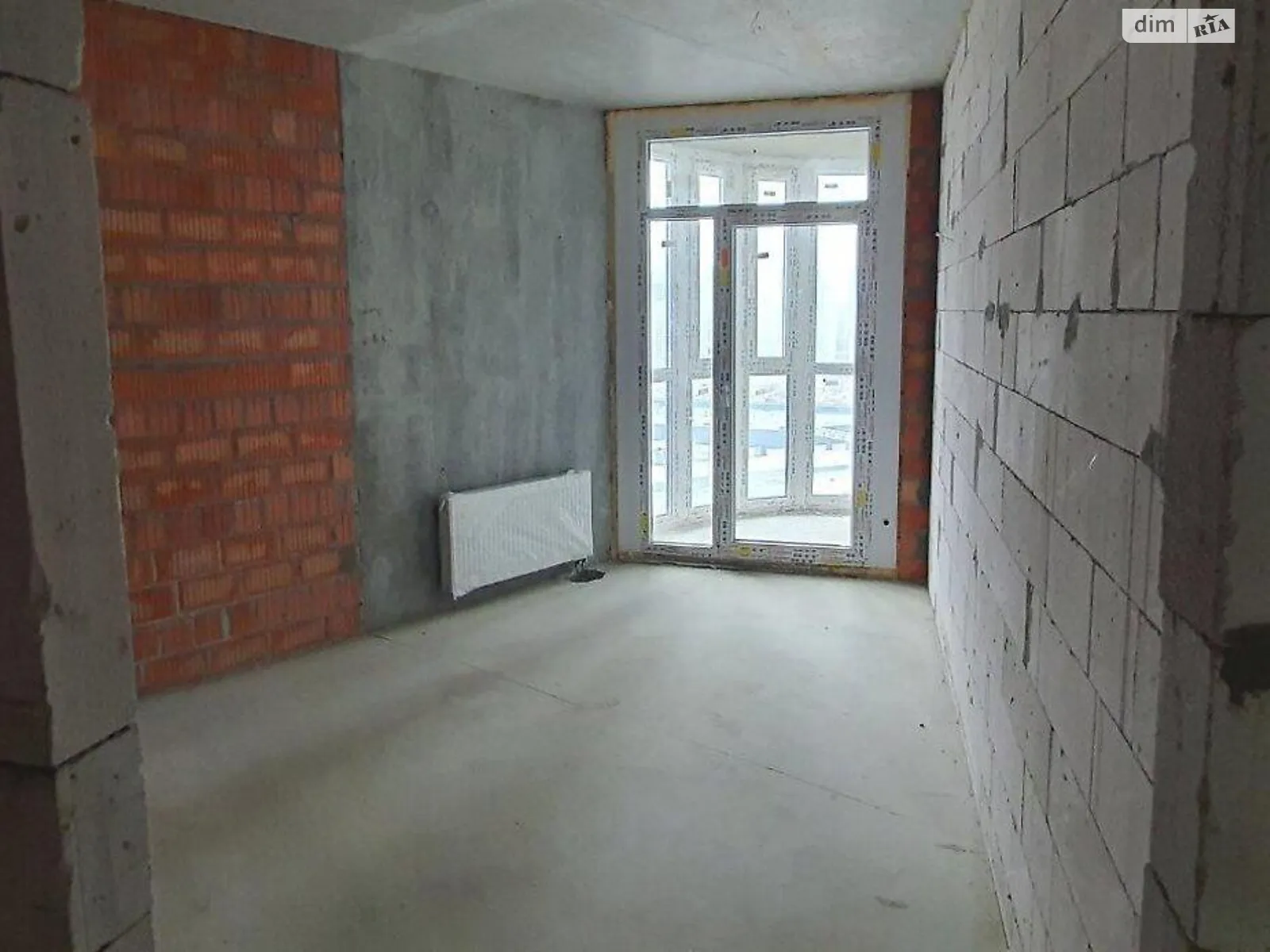 Продается 1-комнатная квартира 46 кв. м в Киеве, наб. Днепровская - фото 1