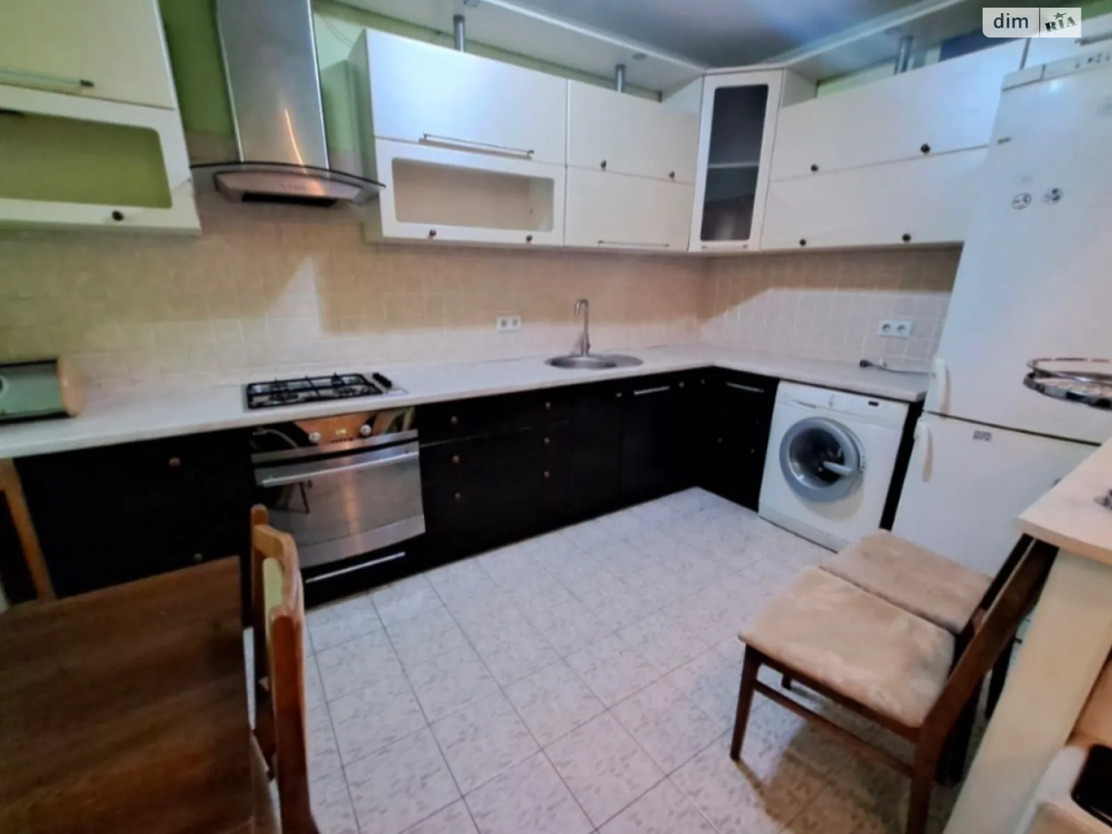 Продается 2-комнатная квартира 68 кв. м в Одессе, ул. Рихтера Святослава - фото 1