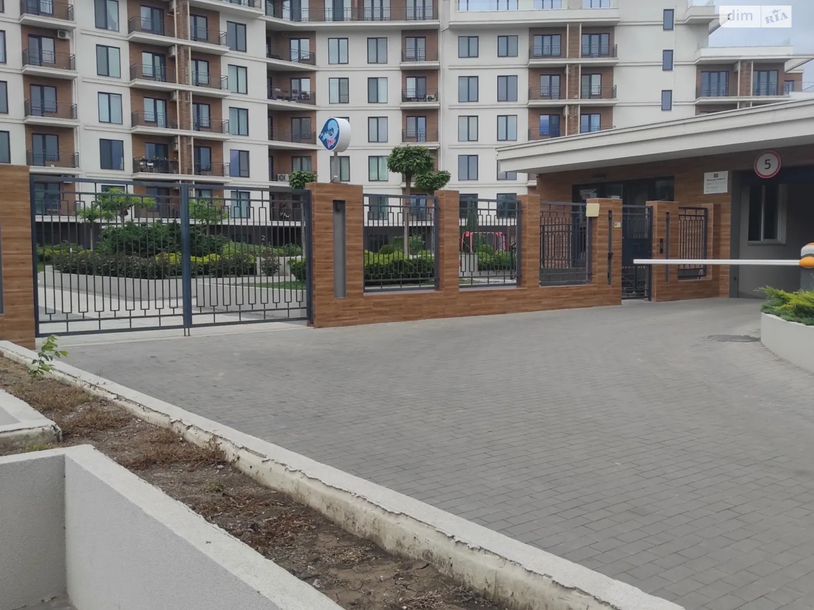 Продається 2-кімнатна квартира 60 кв. м у Одесі, пров. Маячний, 7 - фото 1