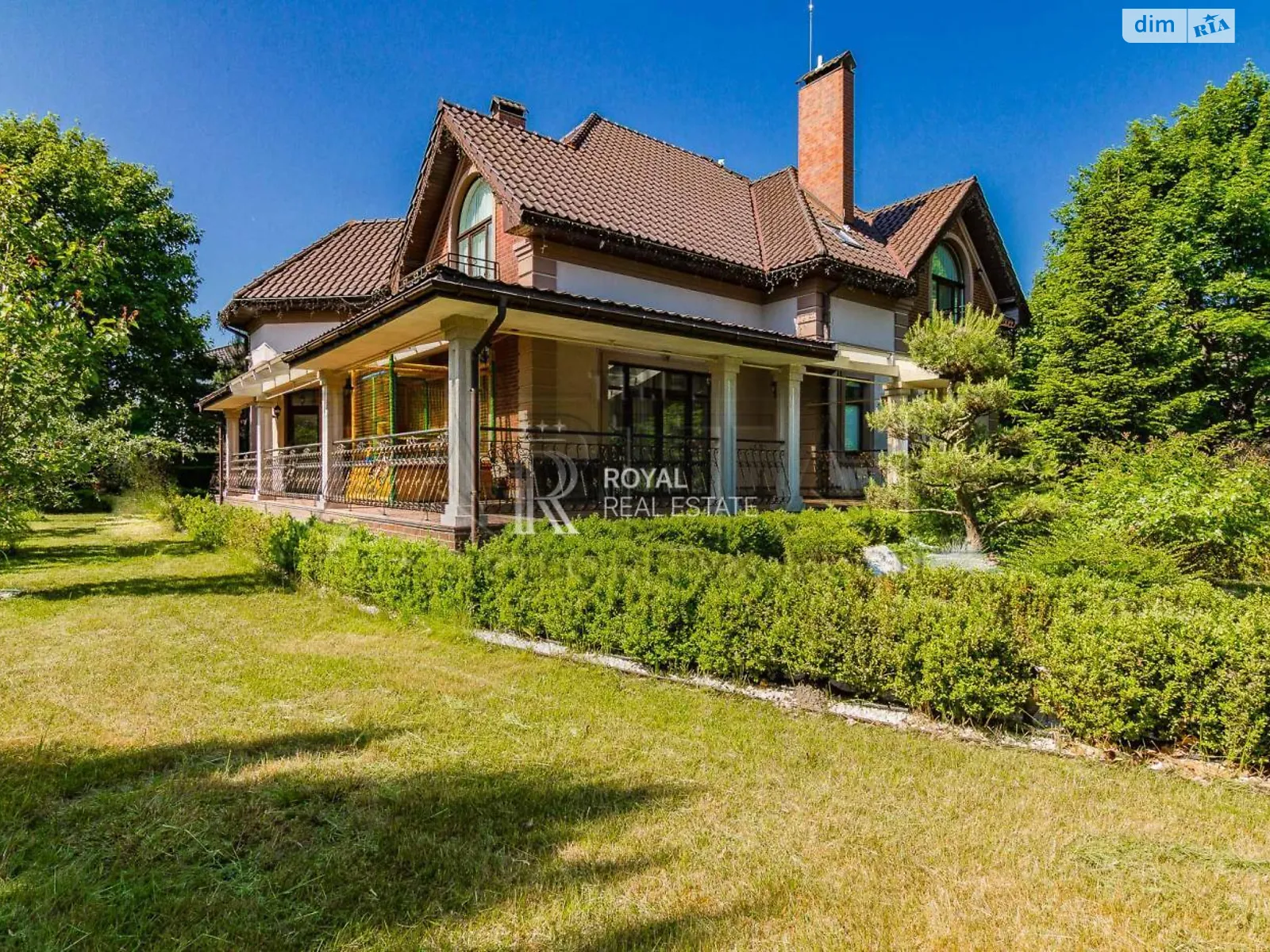 Сдается в аренду дом на 2 этажа 380 кв. м с балконом, цена: 4900 $ - фото 1