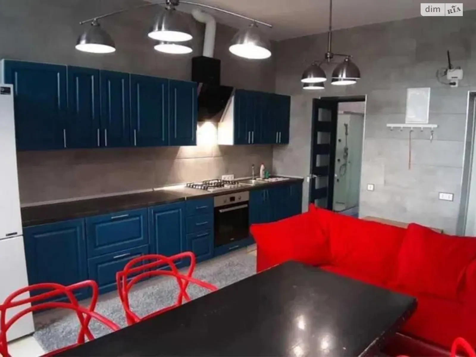 Продается 2-комнатная квартира 50 кв. м в Киеве, ул. Маккейна Джона, 9 - фото 1