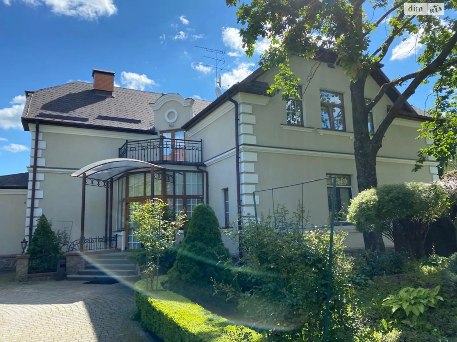 Продается дом на 2 этажа 626.3 кв. м с подвалом, цена: 1200000 $ - фото 1