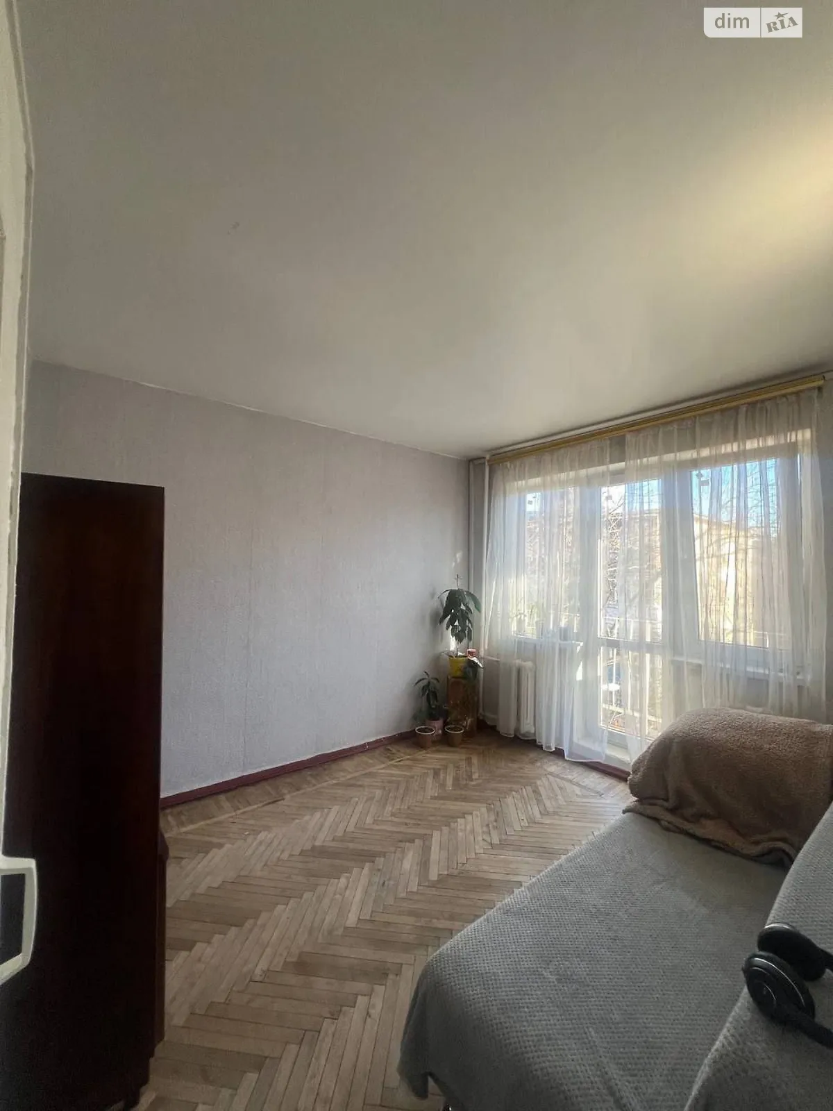 Продается 1-комнатная квартира 30 кв. м в Одессе, ул. Героев Крут, 10 - фото 1