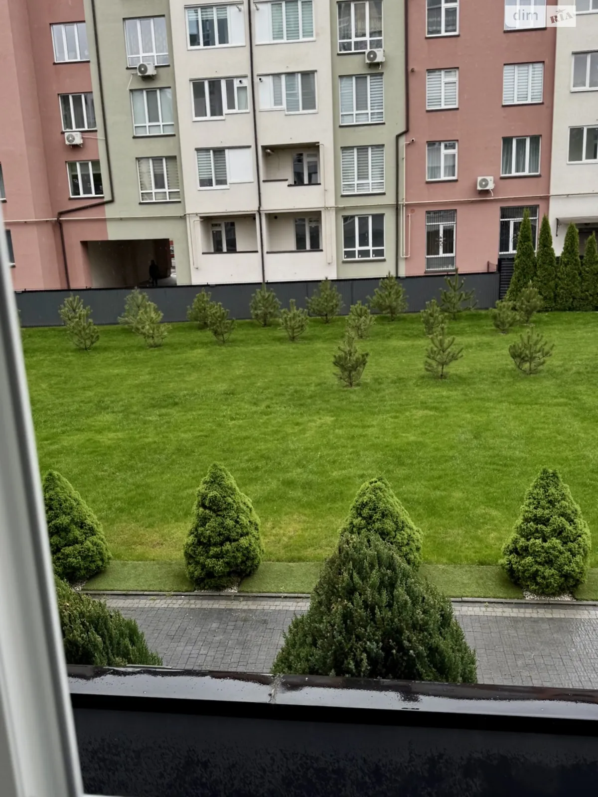 2-комнатная квартира 76 кв. м в Тернополе, ул. Тернопольская, 8Б - фото 1