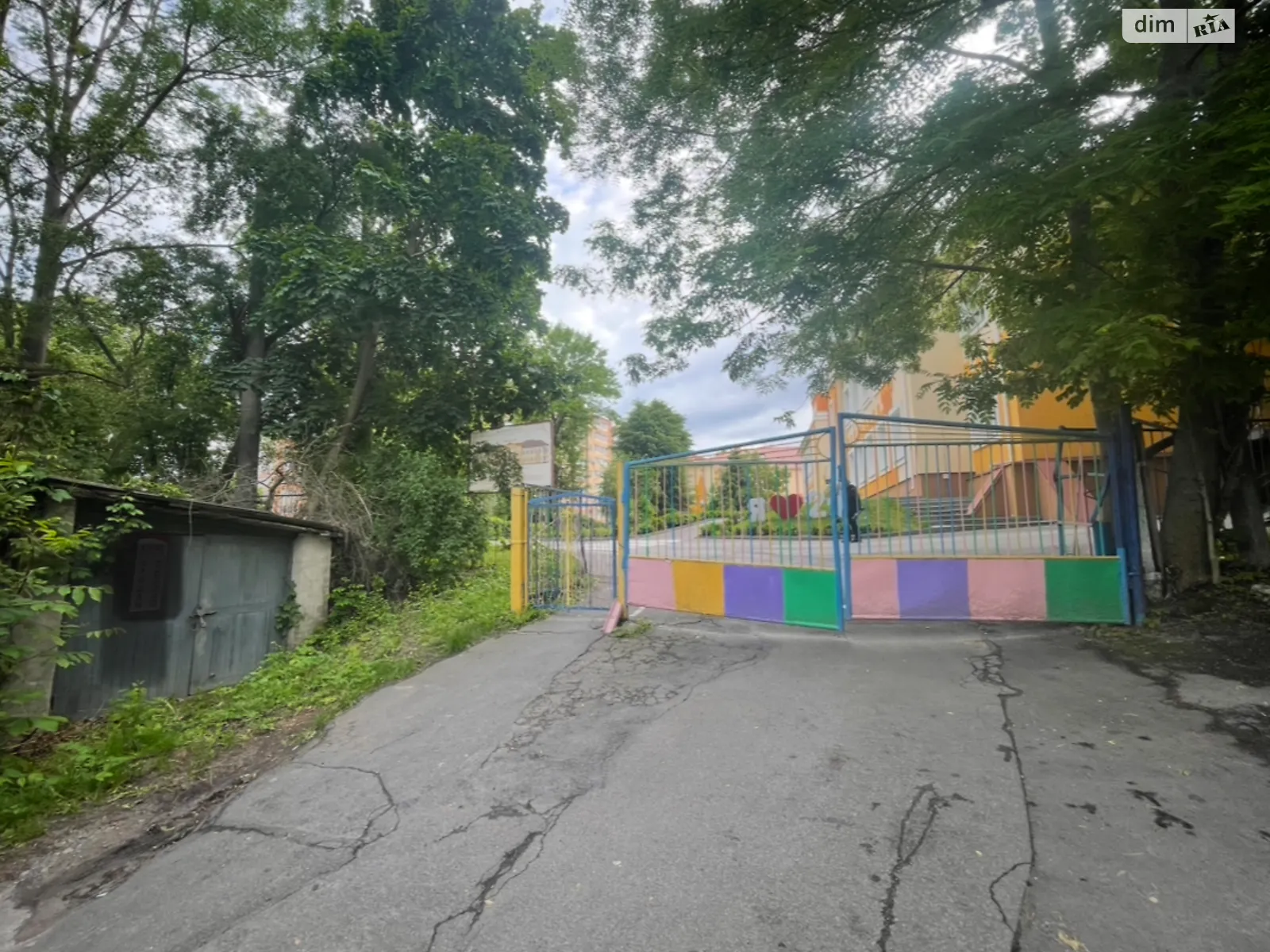 Продается отдельно стоящий гараж под легковое авто на 18 кв. м, цена: 3500 $ - фото 1