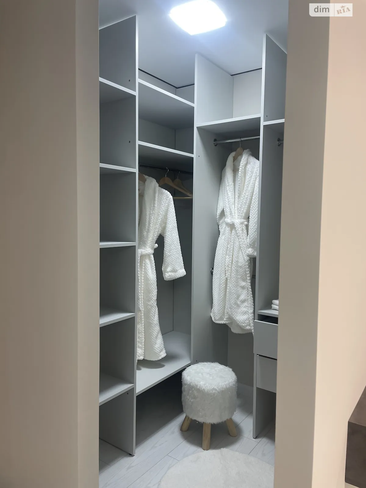 2-кімнатна квартира 63 кв. м у Тернополі, цена: 69700 $ - фото 1