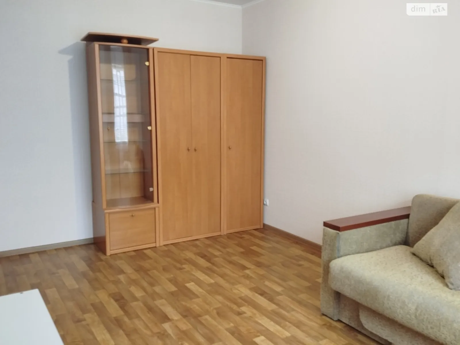 Сдается в аренду 1-комнатная квартира 43 кв. м в Чернигове, ул. Независимости, 15 - фото 1