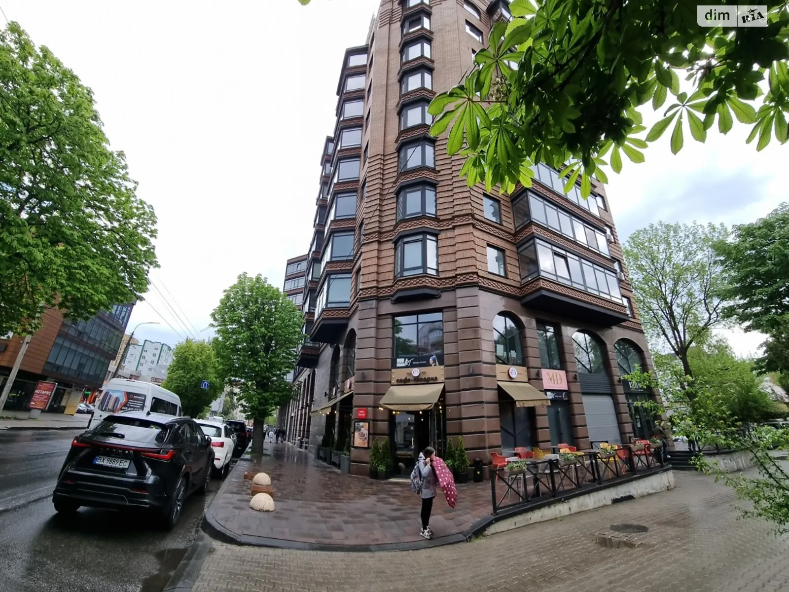 Продается 2-комнатная квартира 80 кв. м в Хмельницком, ул. Подольская, 70 - фото 1