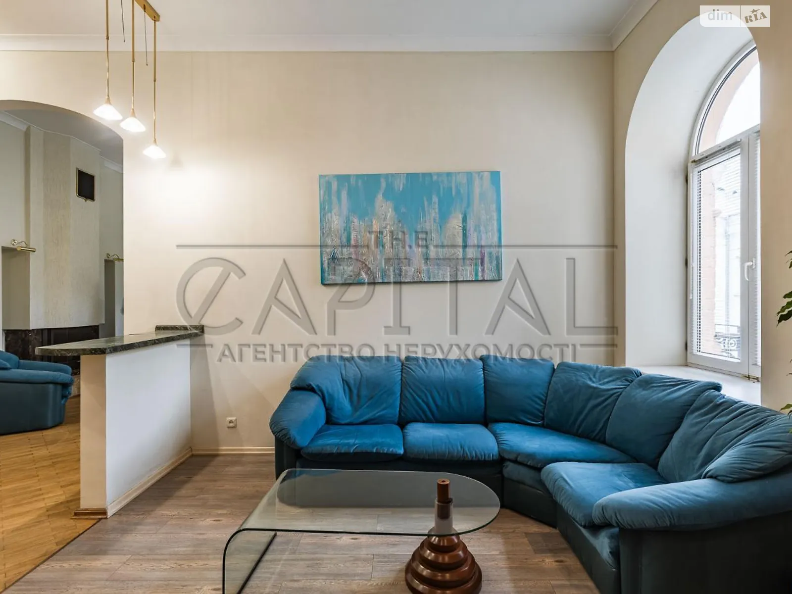 Сдается в аренду офис 140 кв. м в бизнес-центре, цена: 1500 $ - фото 1