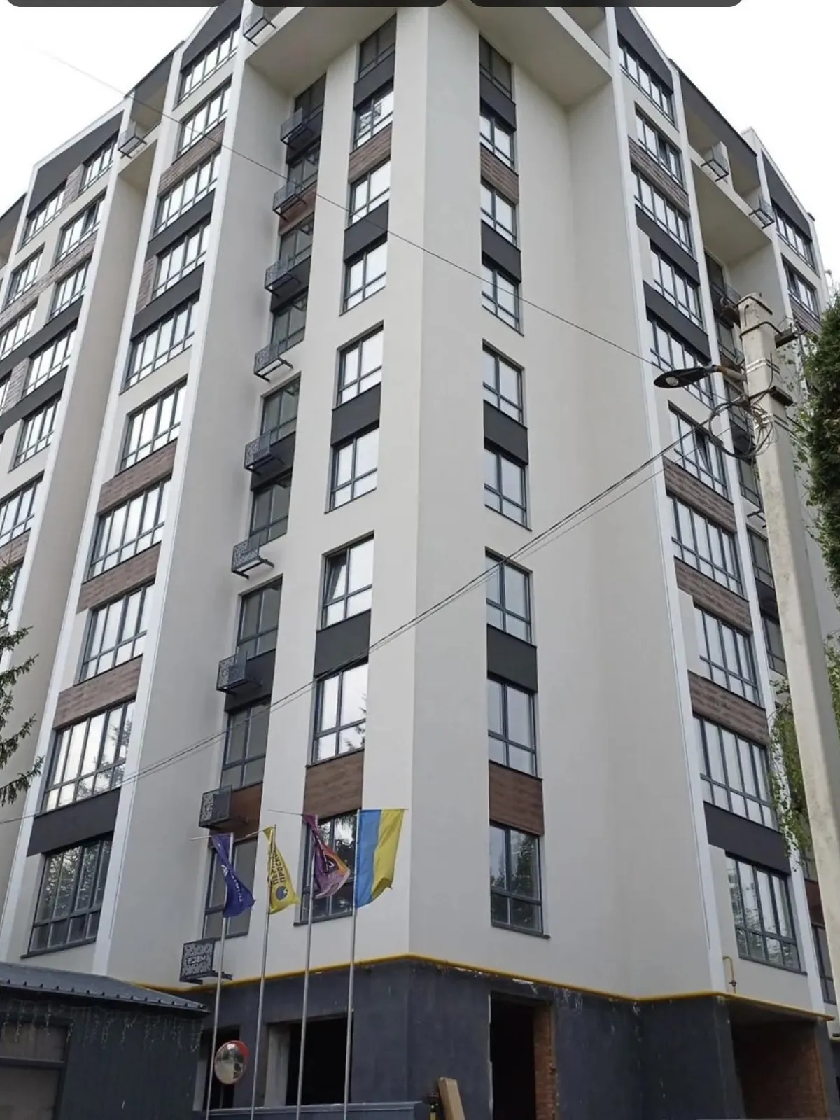 Продается 2-комнатная квартира 74 кв. м в Хмельницком, ул. Озерная, 20/4Б - фото 1