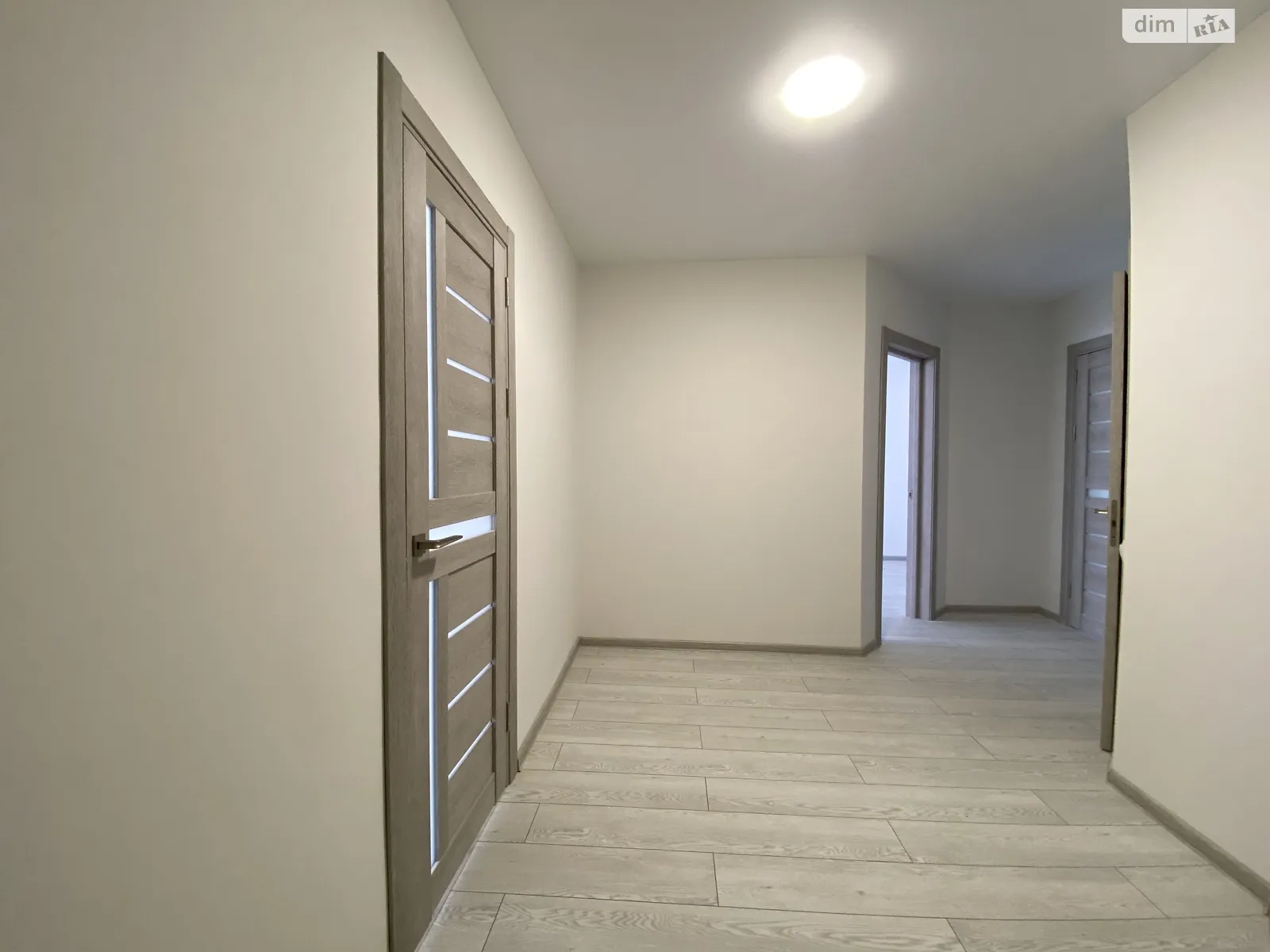 Продається 2-кімнатна квартира 77 кв. м у Рівному, вул. Гайдамацька - фото 1