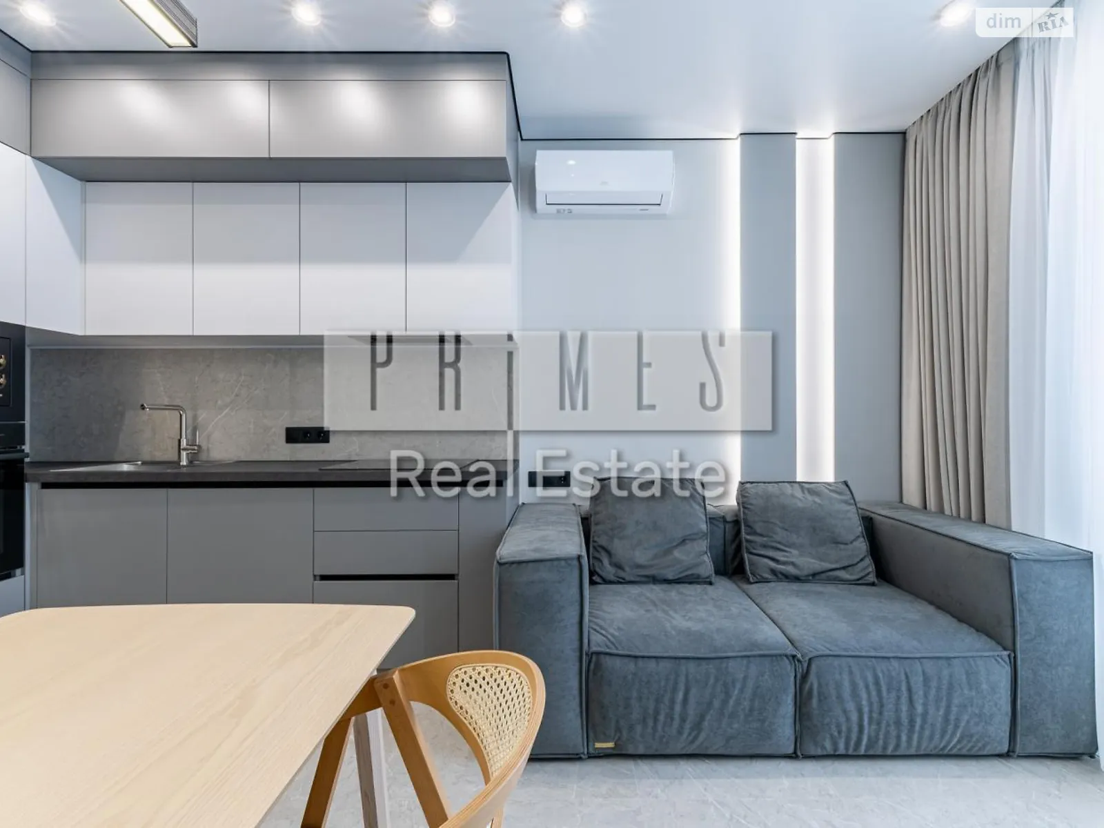Продается 2-комнатная квартира 53 кв. м в Киеве, бул. Тадея Рыльского, 4 - фото 1