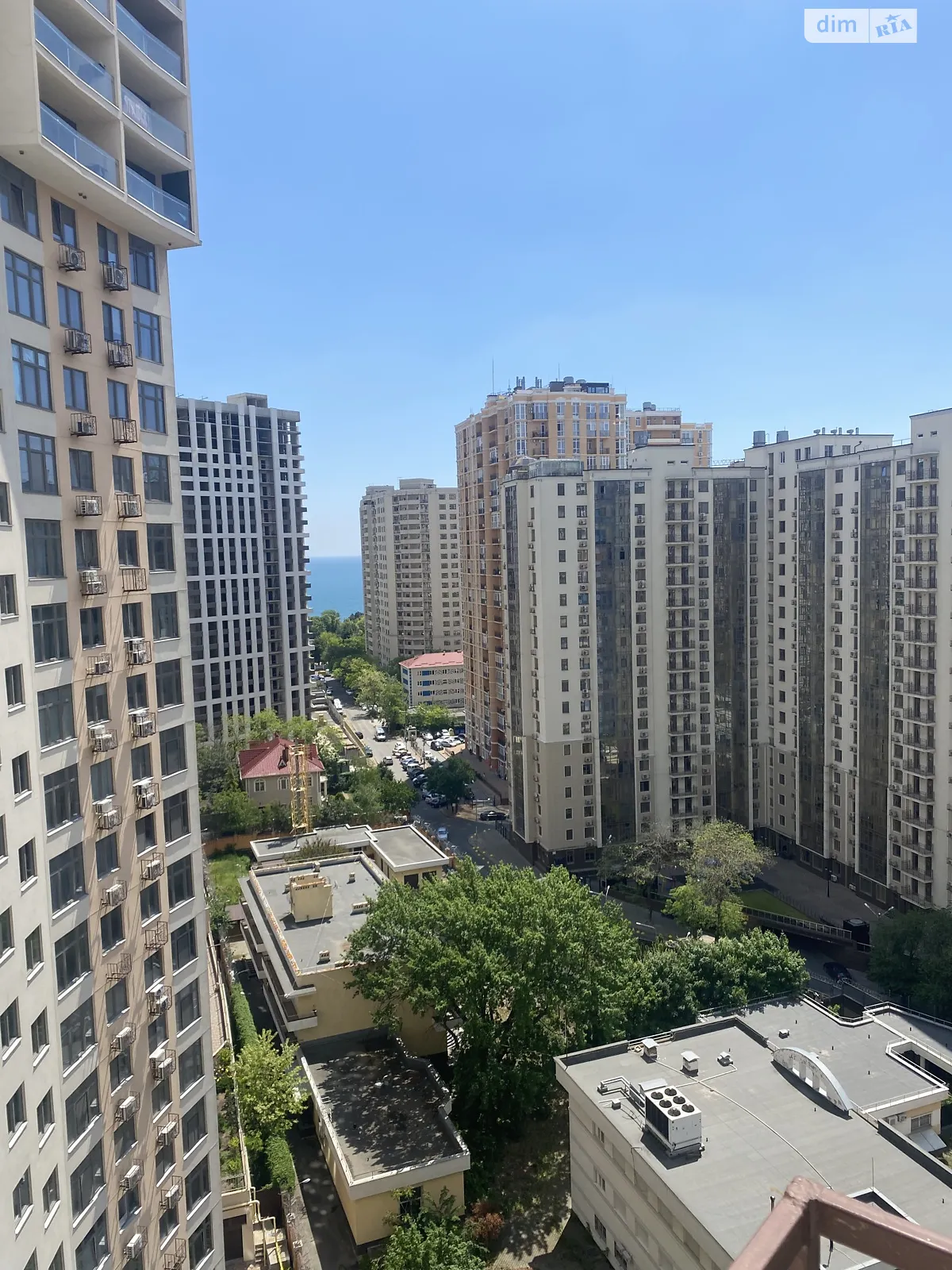 Продается 2-комнатная квартира 52 кв. м в Одессе, ул. Генуэзская, 3В - фото 1