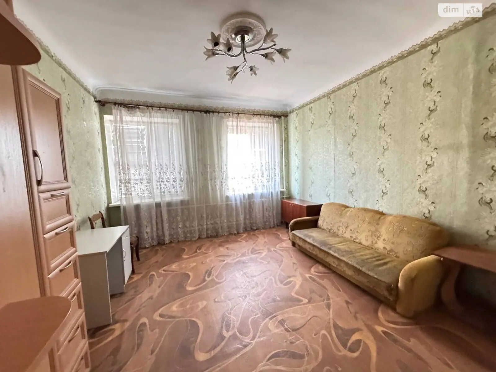 Продається 3-кімнатна квартира 67 кв. м у Черкасах, вул. Смілянська, 124/1 - фото 1